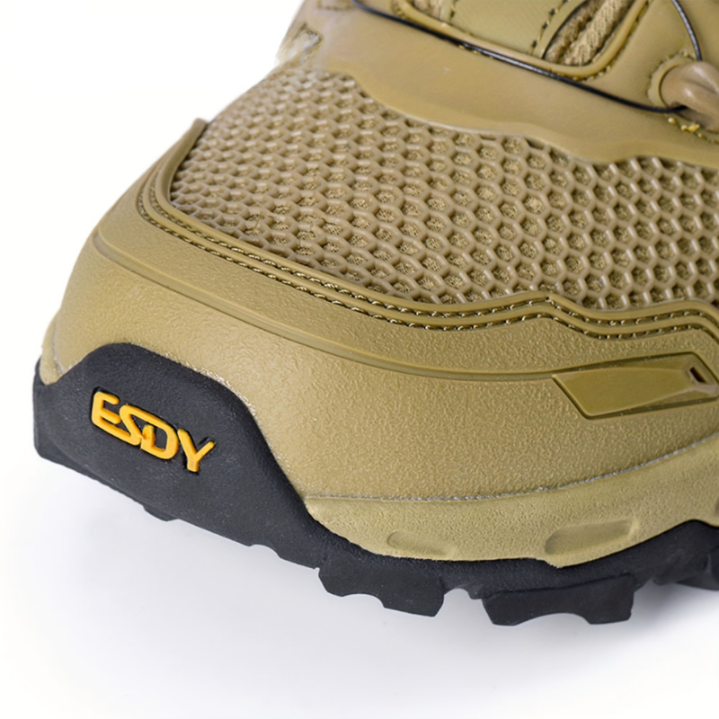StrideFlex – Ergonomic Outdoor & Hiking Shoe With Twist Closure System