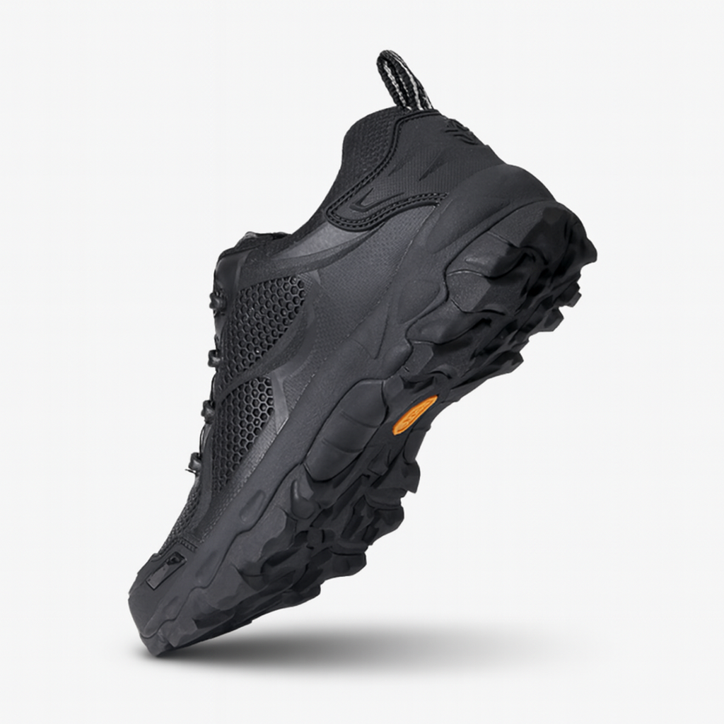 StrideFlex – Ergonomic Outdoor & Hiking Shoe With Twist Closure System