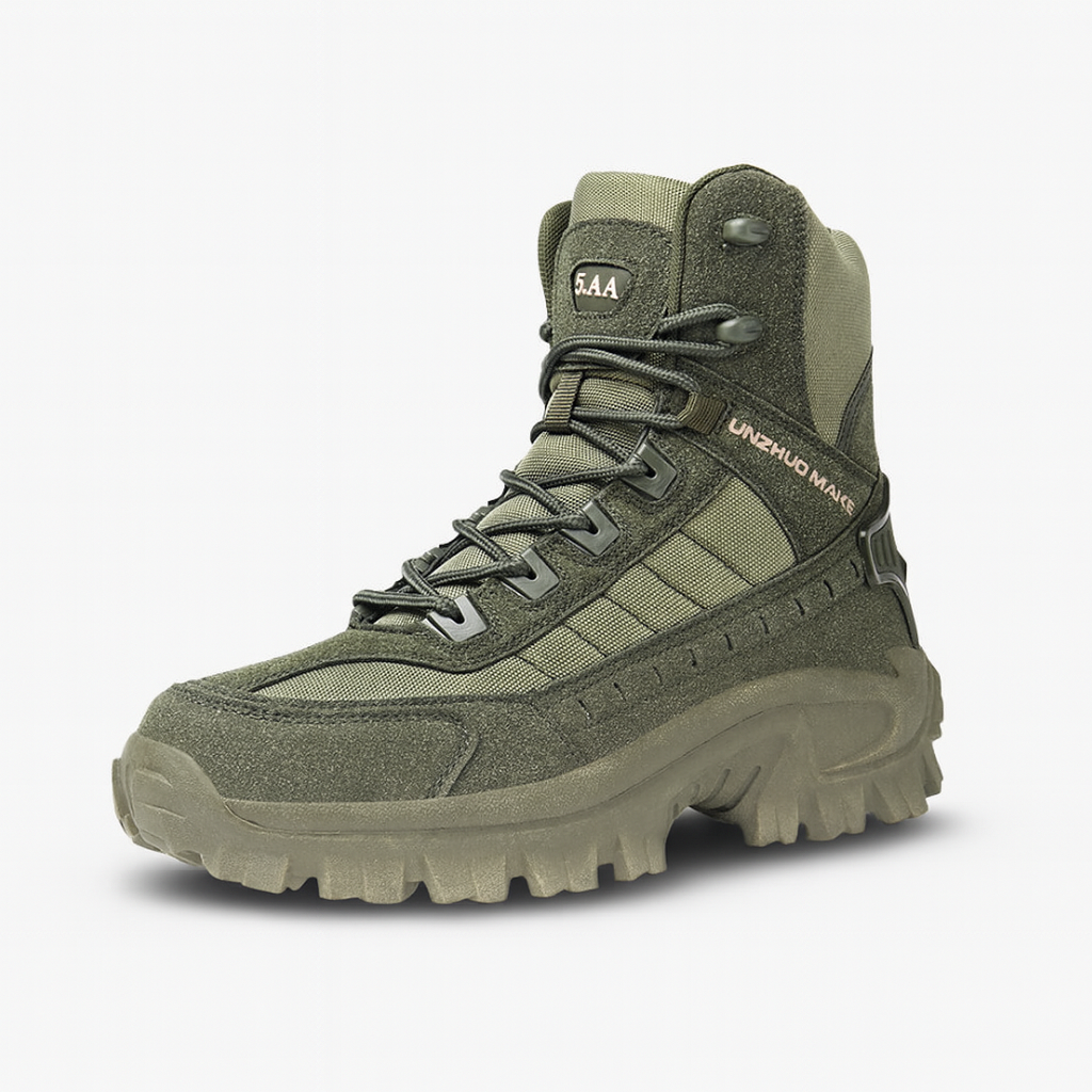 WalkMate – Waterproof Outdoor Work Boots with Reliable Grip and Comfort